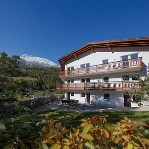 https://apart-mount-everest.soldenhotels.net